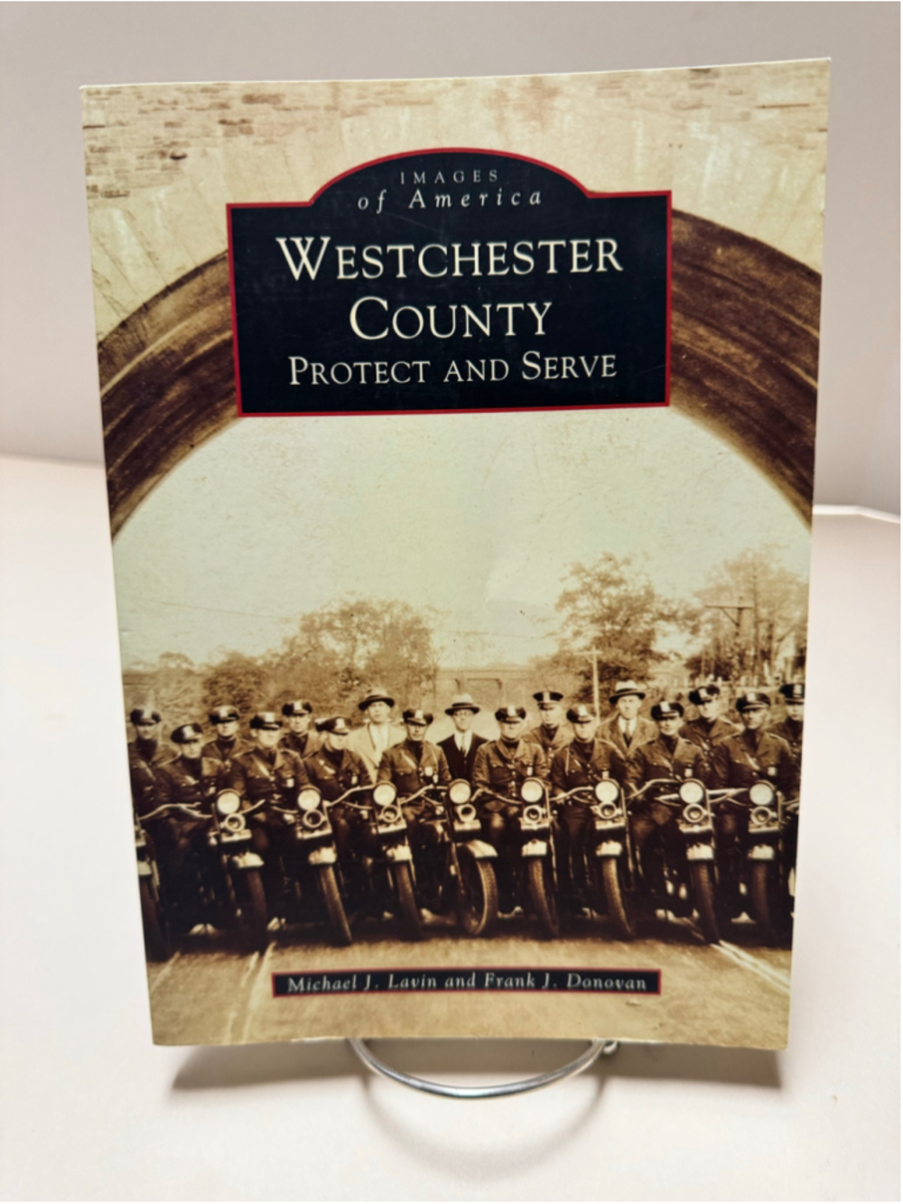 Westchester County: Protect and Serve (Paperback, 2001)